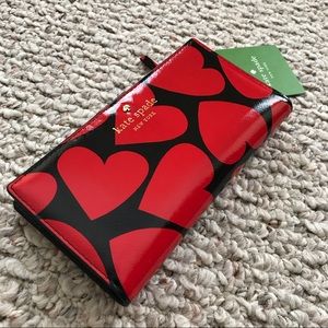 NWT Kate Spade Scattered Hearts Wallet